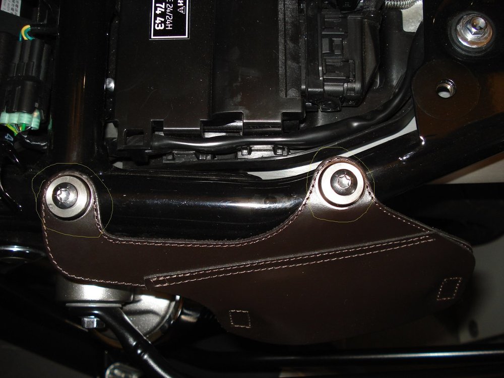 fixation sacoche 003.JPG