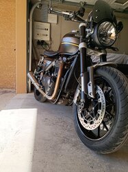 1200 speed twin.jpg