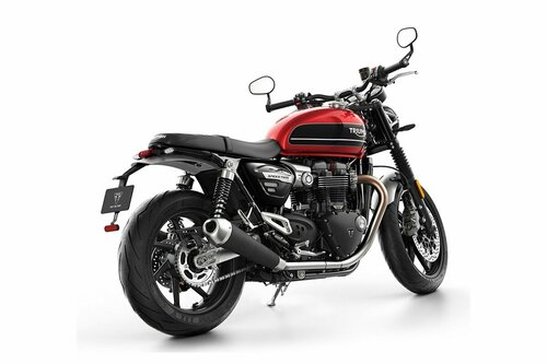 triumph-speed-twin-3.jpg